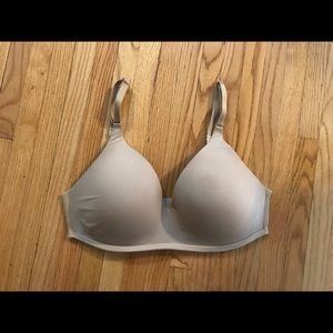 SOMA VANISHING
360 Perfect Coverage Wireless Bra